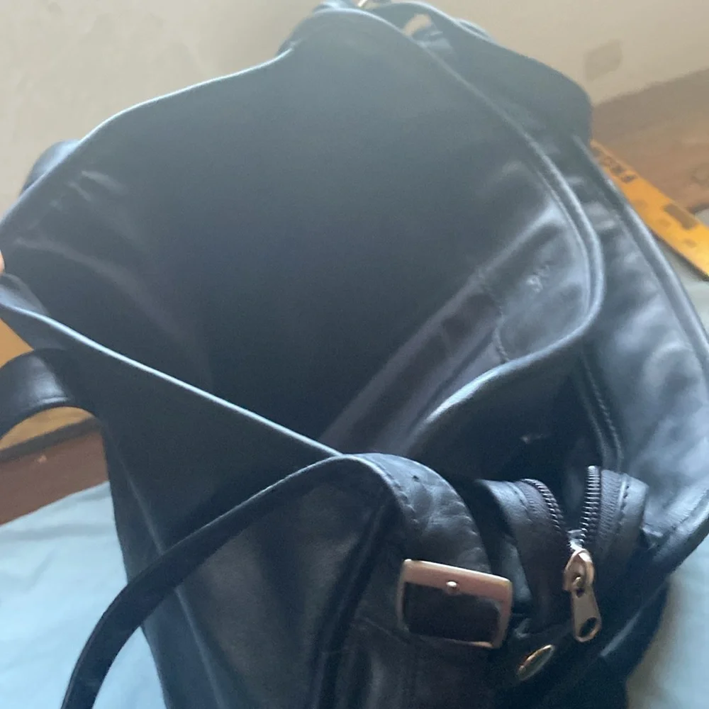Black Leather Men's Bag - Picture 7 of 10